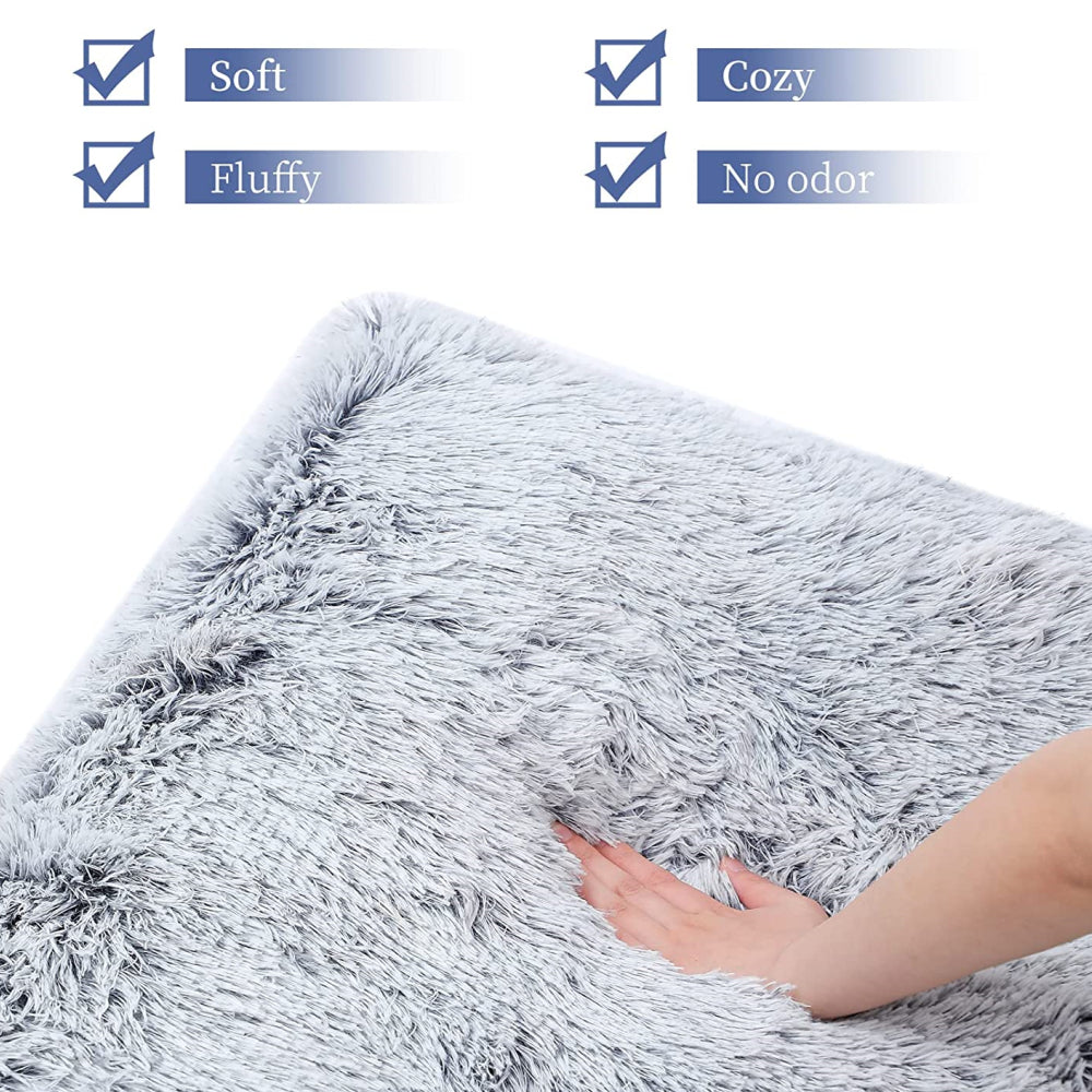 Plush and Cosy Dog Bed